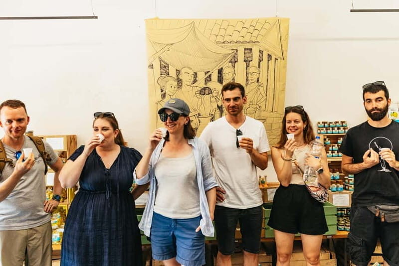 Naples: Guided Street Food Tour with Spritz - What you actually taste: mozzarella, fried pizza, taralli, babà, gelato, and more