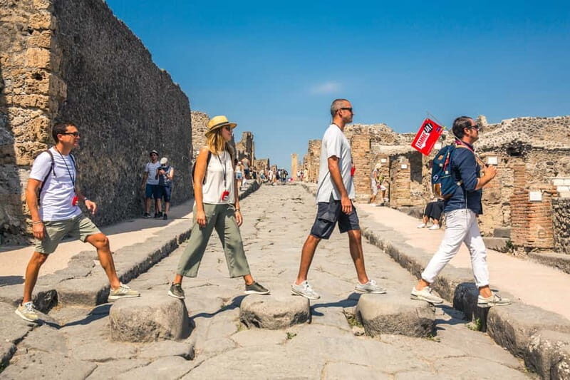 Naples or Sorrento: Full-Day Pompeii and Mount Vesuvius Tour - Pompeii and Vesuvius: How an 8-Hour Day Stays Fast, Not Rushed