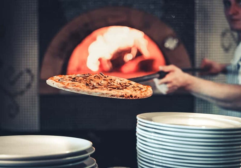 Naples: Premium Pizza-Making Class at a Pizzeria - Shaping and Stretching for Real Neapolitan Pizza