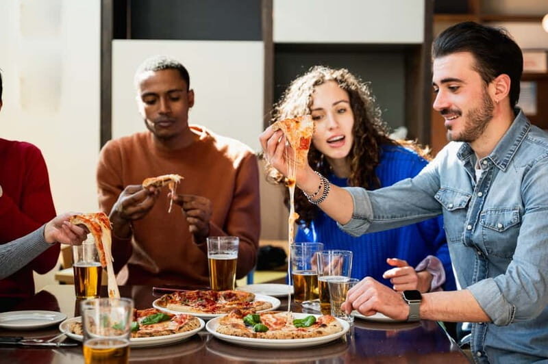 Naples: Premium Pizza-Making Class at a Pizzeria - Drinks, Limoncello, and the Social Rhythm of the Class