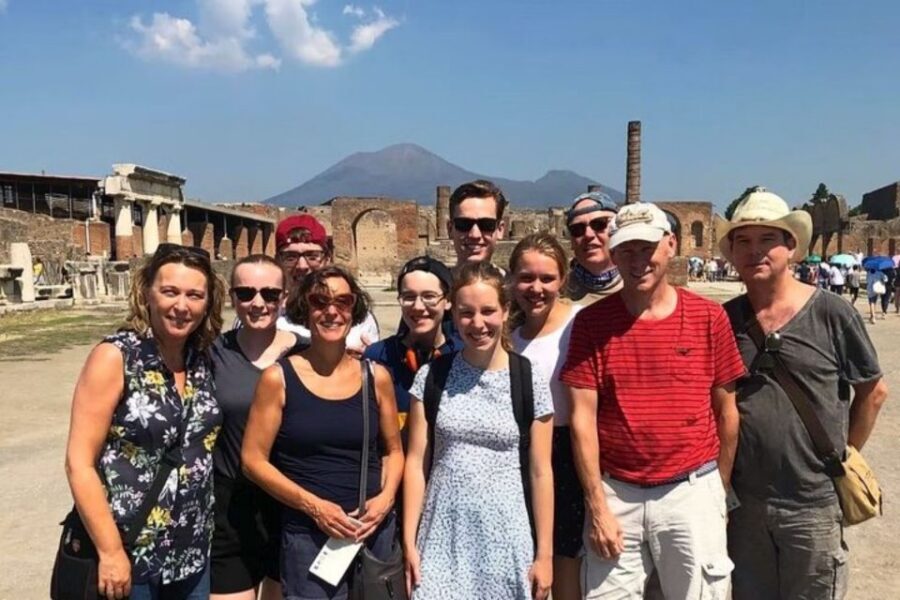 Naples: Private custom tour with a local guide - Accessibility and Practical Comfort