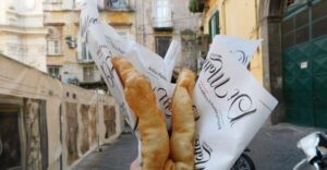 Naples Street Food Scene Tour: Small-Group Tasting Adventure - Via Toledo street food stop: your first taste of Naples rhythm