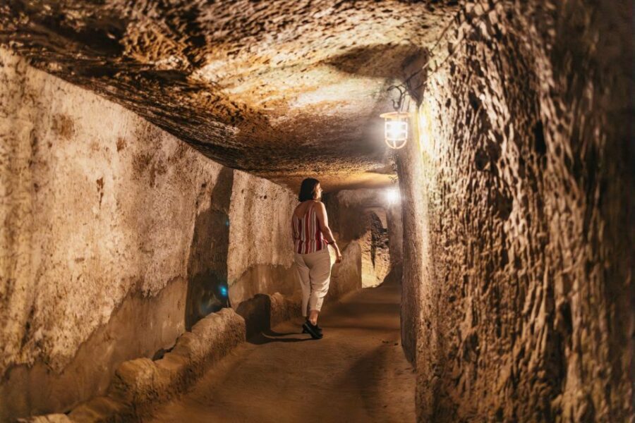 Naples: The Bourbon Tunnel Guided Tour with Entrance Ticket - Entering the Galleria Borbonica: 90 steps, then a different Naples