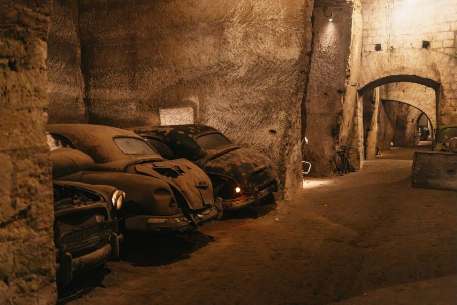 Naples: The Bourbon Tunnel Guided Tour with Entrance Ticket - WWII traces: hospital rooms, handwritten messages, and the “used as” history