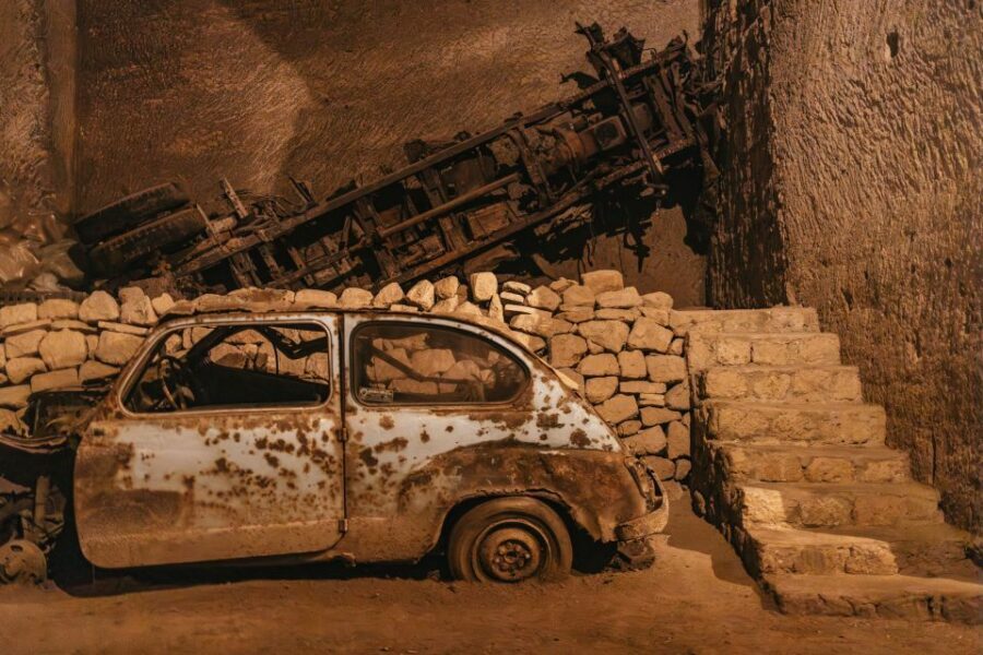 Naples: The Bourbon Tunnel Guided Tour with Entrance Ticket - Should you book the Naples Bourbon Tunnel guided tour?