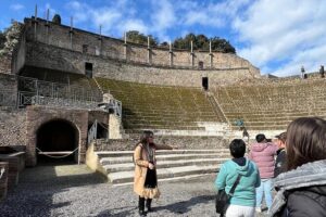 Naples: Tour of Mt Vesuvius and Pompeii w/ Lunch & Wine tasting - Pompeii Archaeological Park: What Two Hours Can Actually Do