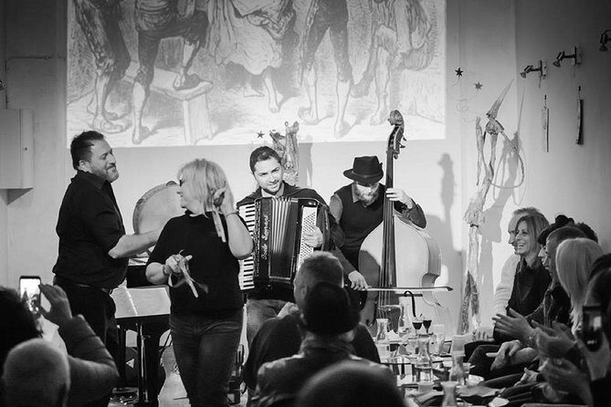 Napulitanata: Traditional Neapolitan Music Concert Ticket - The 1-hour show: what you’re really buying