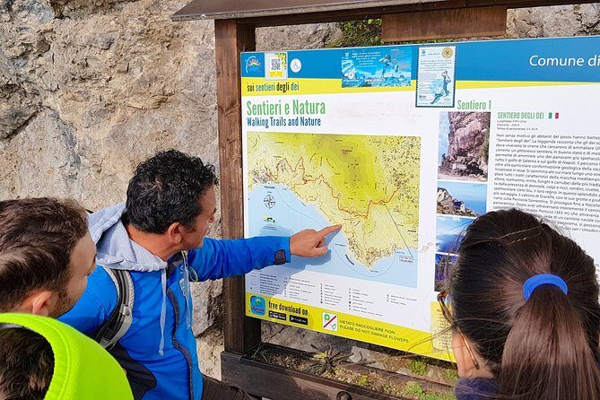Path of the Gods Hiking Day Tour from Sorrento - Terrain reality check: what “moderate fitness” means here