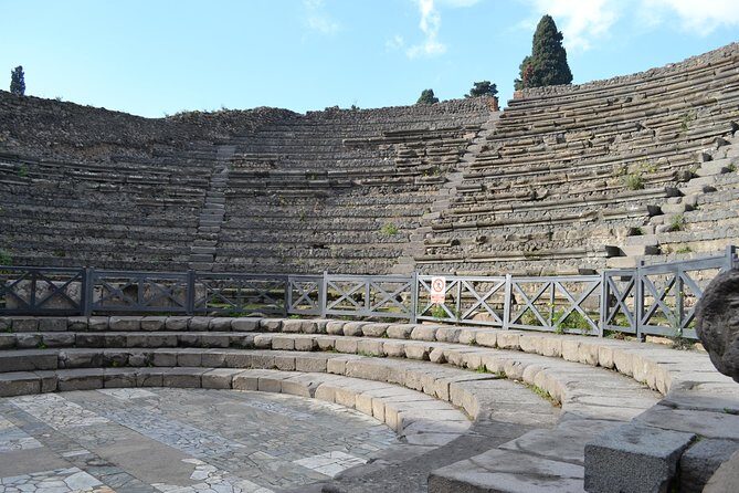 Pompeii 3 Hours Walking Tour Led by an Archaeologist - House of Menander: a peek into wealth and decoration