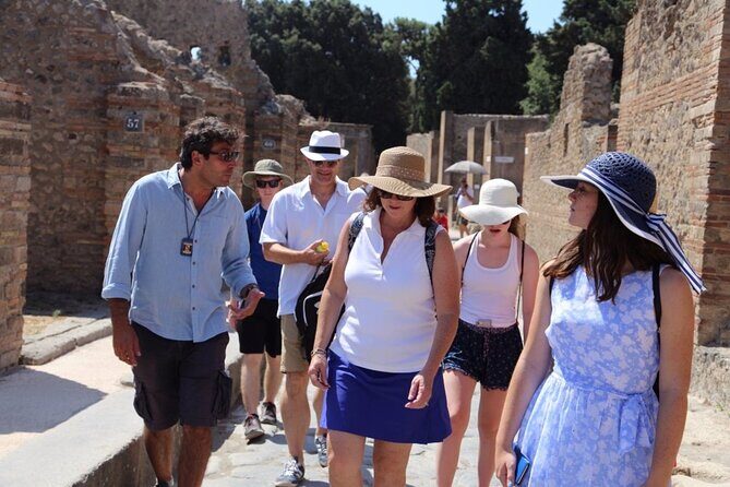 Pompeii 3 Hours Walking Tour Led by an Archaeologist - How the route makes Pompeii easier to understand on foot