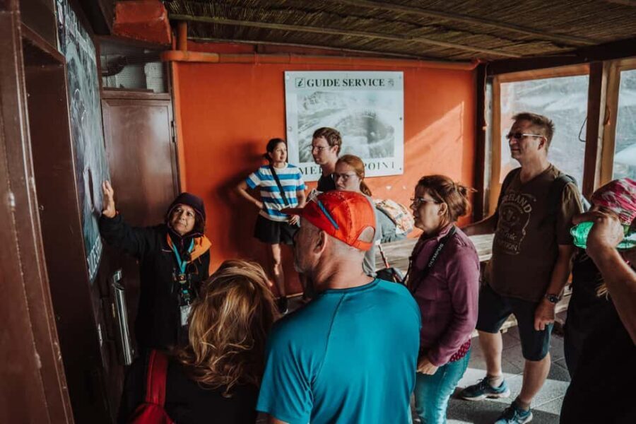 Pompeii and Mount Vesuvius excursion from Naples - Getting the timing right: buses, small group flow, and delays