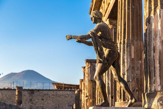 Pompeii: Guided Small Group Tour Max 6 People with Private Option - Pompeii in 2.5 hours: why this format works