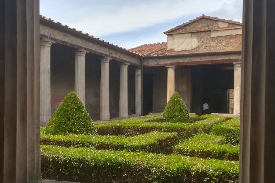 Pompeii: Guided Tour with Archaeologist with max. 12 People - Terme Stabiane: baths as a social network, not just a washroom