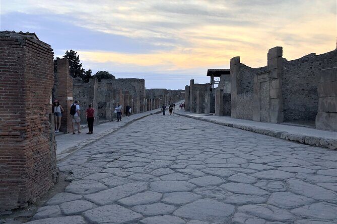 Pompeii: Guided Tour with Skip-the-Line Entry - Antiquarium and the City’s Plan Before You Walk the Streets