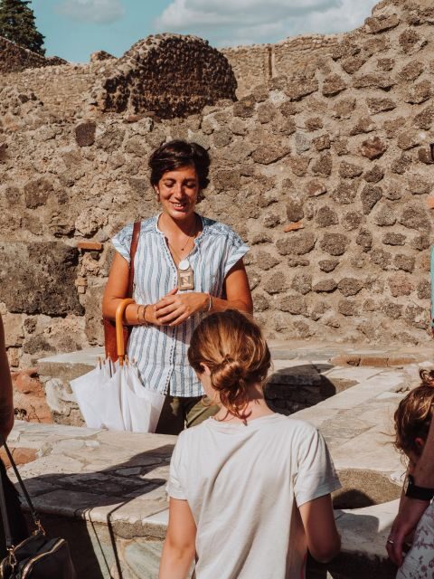 Pompeii: Private Tour with an Archaeologist - Skip-the-line entry: time you can spend where it counts