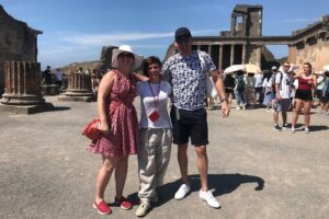 Pompeii Private Tour with an Archaeologist and Skip The Line - 3 hours - Meet your archaeologist guide: why the storytelling feels personal