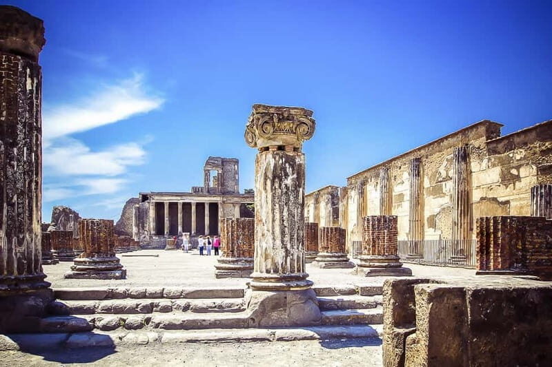 Pompeii Ruins Private Tour with Optional Skip-the-Line Entry - Plaster Cast Models, Pets, and the Human Side of 79 AD