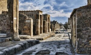 Pompeii: Skip-the-Line Entry Ticket with Audio Guide or Tour - Audio guide + digital map: how to use it without frustration