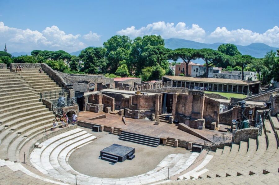 Pompeii: Skip-the-line-Ticket and Guided Tour - Key things I’d notice right away