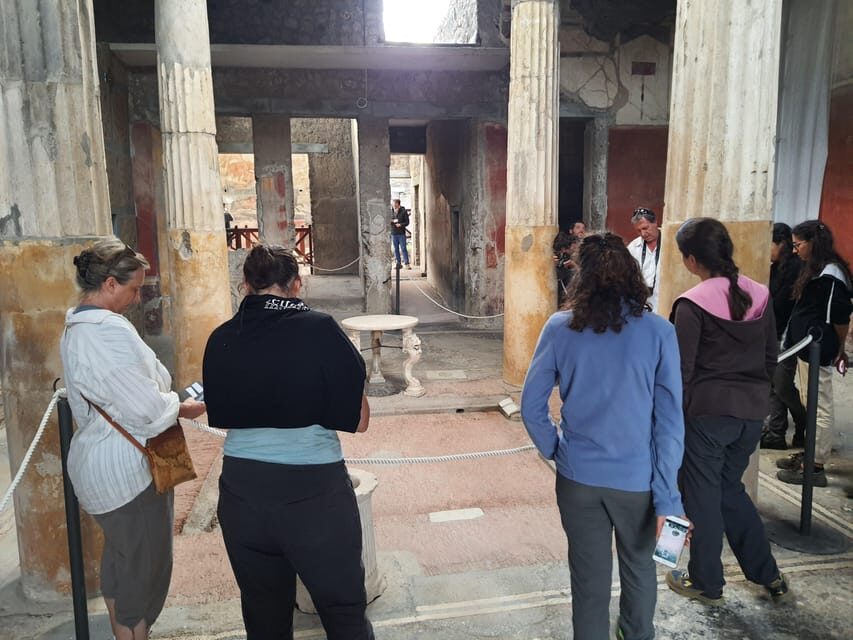Pompeii: Skip-the-Line Tickets and Tour with Archaeologist - Meeting at Coffee Shop Vittoria near Porta Marina Inferiore