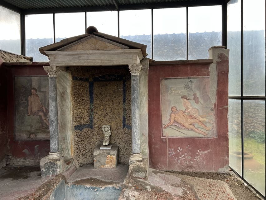 Pompeii: Small-Group Guided Tour with Skip-the-Line Ticket - Timing and Pacing: 2 Hours Inside a Big Site