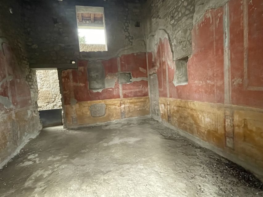Pompeii: Small-Group Guided Tour with Skip-the-Line Ticket - Price and Value: Is $282.08 Worth It for a Group of Up to 2?