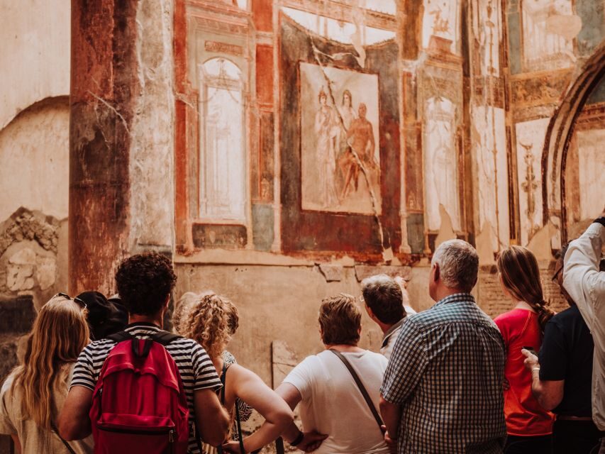 Pompeii: Small-Group Tour of Pompeii and Herculaneum - Where you meet and how the day actually flows