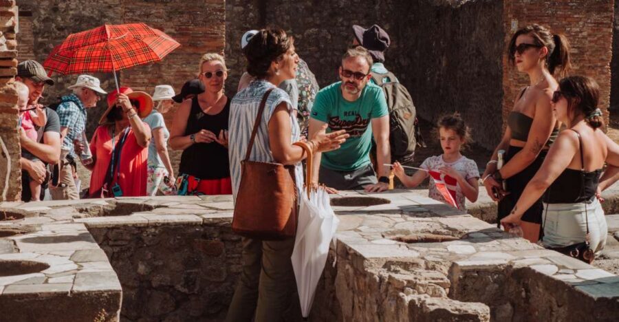 Pompeii: Small-Group Tour of Pompeii and Herculaneum - The Circumvesuviana train to Ercolano: efficient and normal-feeling