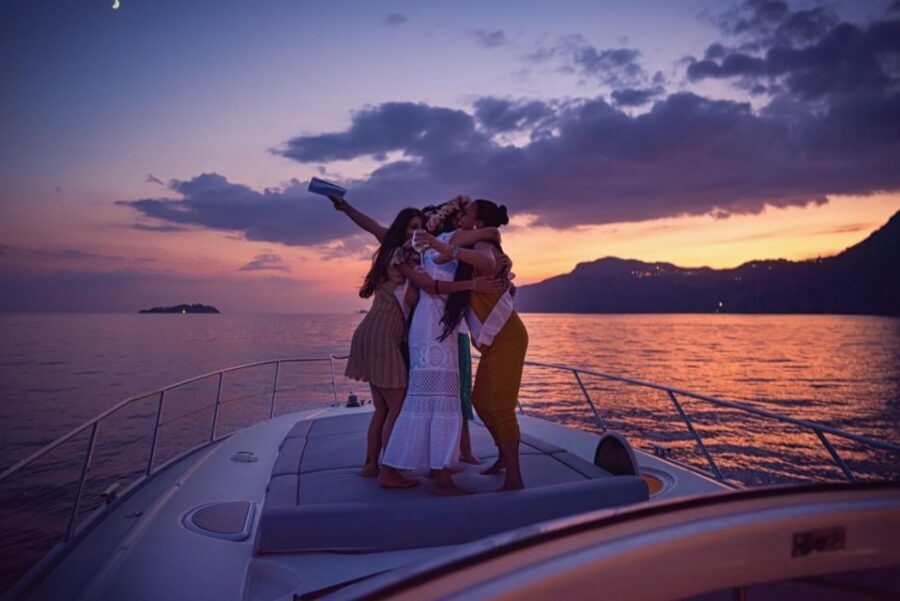 Positano: Shared Sunset Cruise - Where You Meet and How the Timing Works