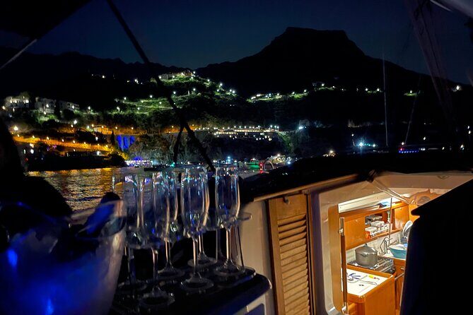Private boat tour of the Amalfi coast or Capri - Amalfi Coast Route: Maiori, Minori, Atrani, and Amalfi Town Time