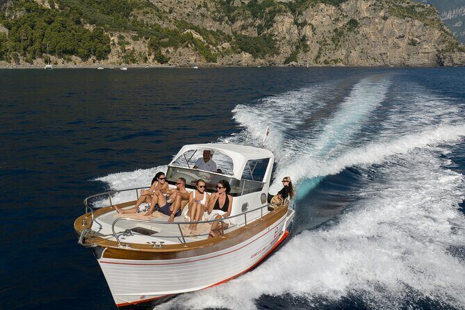Private Boat Tour To Capri Departing From Positano - Capri on your own: how to use your time on land (3 hours)