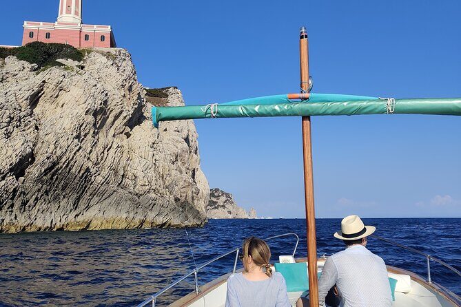 Private tour in a typical Capri boat - Key highlights you’ll care about