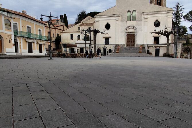 Private Transfer from Sorrento to Naples - Arriving in Naples: Port, Train Station, or Airport Drop-Off