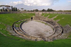 Semi - Private Tour of Pompeii with an Archaeologist - Roman Life, Not Just Columns: How the Stories Work