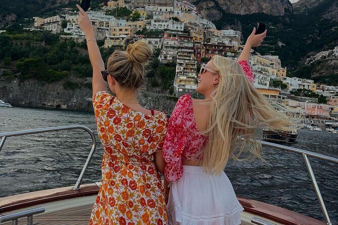 Shared Sunset Cruise from Positano with Drinks & Snacks 1.5-Hour - Drinks, snacks, snorkeling gear: nice perks, with one reality check