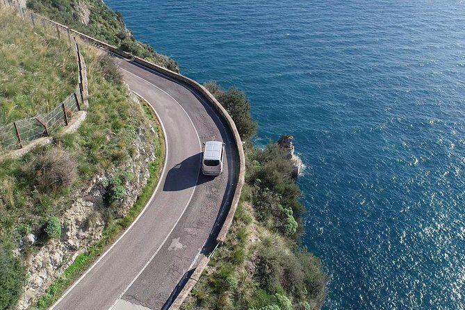 Shared Transfer from Sorrento to Naples Airport - Where You Meet Matters: The Exact Pickup Point in Sorrento