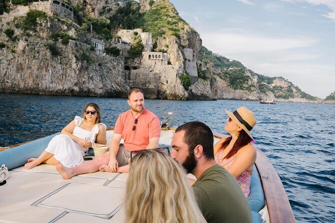 Small Group Amalfi Coast Boat Day Tour from Positano - Sailing Past Praiano’s La Gavitella and Marina di Praia