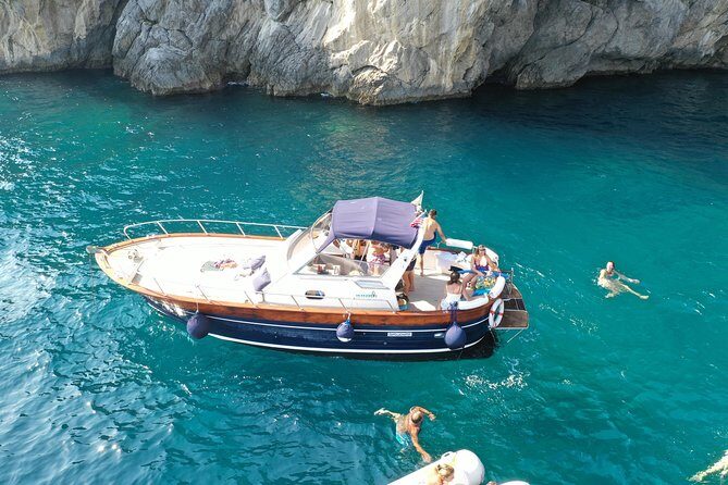 Small Group Boat Tour: Discover the Amalfi Coast from Positano - Under the Lovers’ Arch: Natural Arch time and good luck vibes