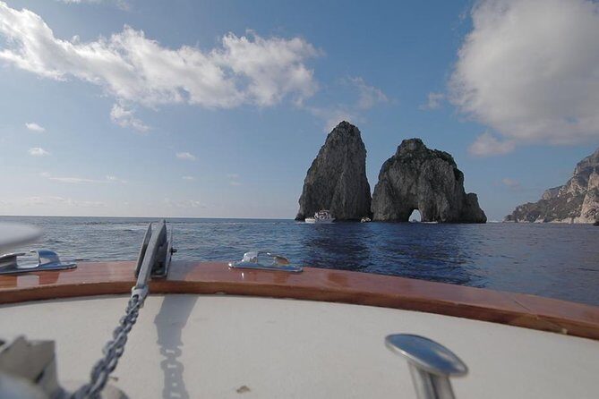Small Group Day Trip to Capri from Positano or Praiano - Meeting Point Reality: Positano Spiaggia Grande vs. Praiano Piers