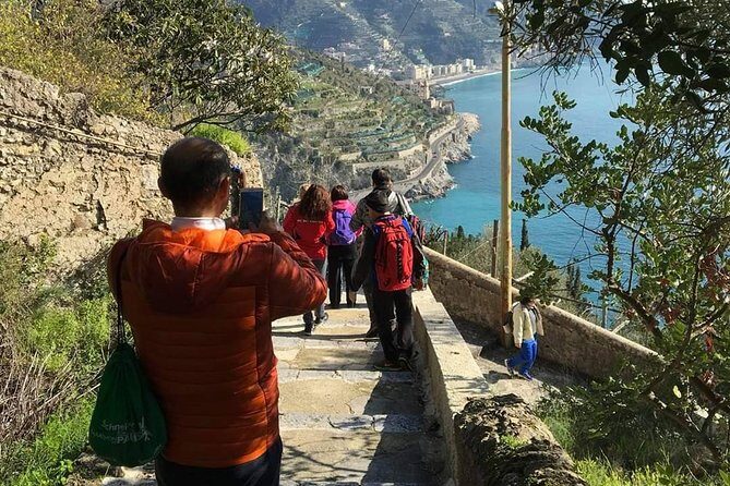 Small Group from Naples: Sorrento, Positano, Amalfi & Ravello - Ravello’s 30 Minutes: The Quiet Villa-Town Taste
