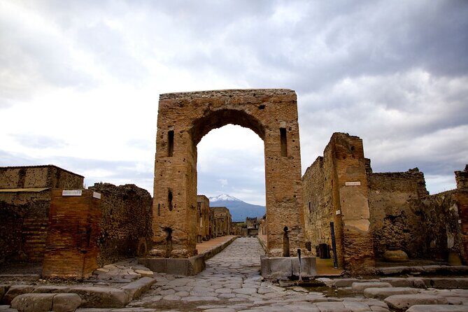 Small Group Guided Pompeii Tour from Positano - Weather Reality: Rain Plans, Sun Plans, and Photo Timing