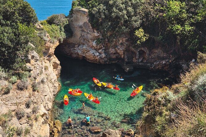 Small groups Kayak tour from Sorrento to Bagni Regina Giovanna - The Itinerary Rhythm: How You’ll Spend the 2 Hours