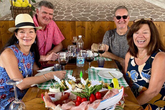 Sorrento Food & Wine Tour - 'Taste of Sorrento' - Wine tastings paired with local stories, led by Vanessa and Lee