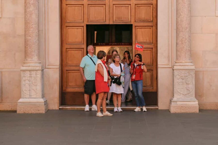 Sorrento: Guided Walking Tour & Street Food Experience - Tasso Square to Marina Grande: How the Walk Flows