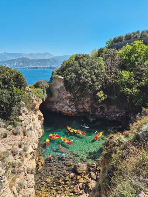 Sorrento: kayak small group tour to Bagni Regina Giovanna - Queen Giovanna’s Baths: The Swim Stop That People Remember