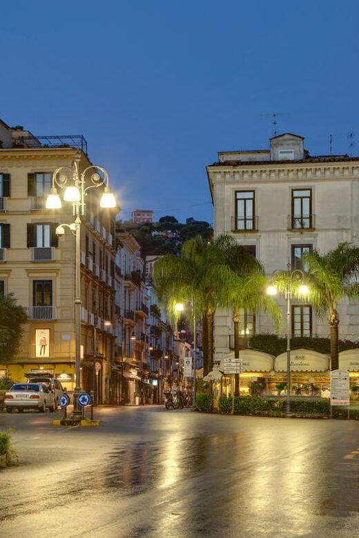 Sorrento: Night time Walking Tour & Limoncello Tasting - Lemon Stories, Inlay Craft, and the Limoncello Connection