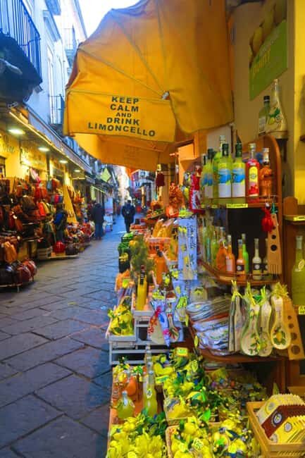 Sorrento: Night time Walking Tour & Limoncello Tasting - Meeting at San Francesco: Where to Start and How Not to Miss the Group