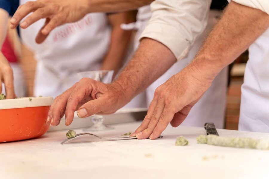 Sorrento: Pasta and Tiramisu Class at a Local's Home - Key takeaways before you book
