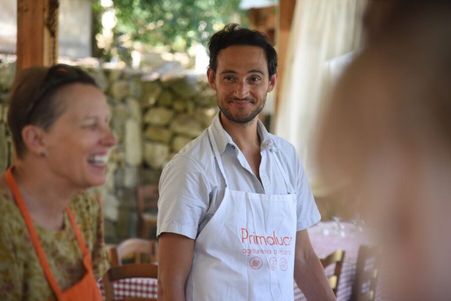Sorrento: Pizza Lesson, Wine, and Limoncello at a Local Farm - Arrival at the Sorrento farm: aperitif time and a quick reset