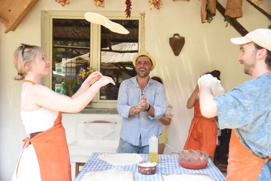 Sorrento: Pizza Lesson, Wine, and Limoncello at a Local Farm - Tastings and the “farm to table” idea: wine, olive oil, and limoncello